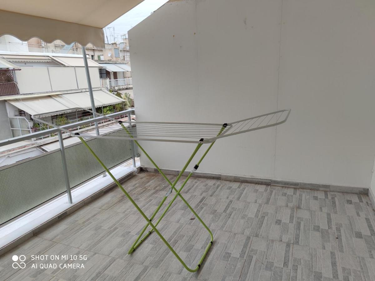 Modern Apartment With A Huge Terrace アテネ エクステリア 写真